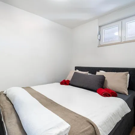 Apartment Cozy In With Wi-fi *