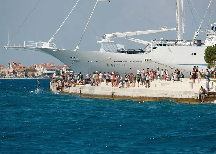 Cozy In With Wi-fi *